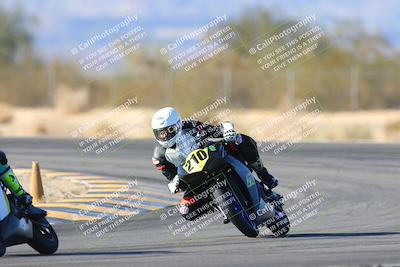 media/Jan-10-2025-CVMA Friday Practice (Fri) [[489e0da257]]/Group 4 and Trackday/Session 5 (Turn 7)/